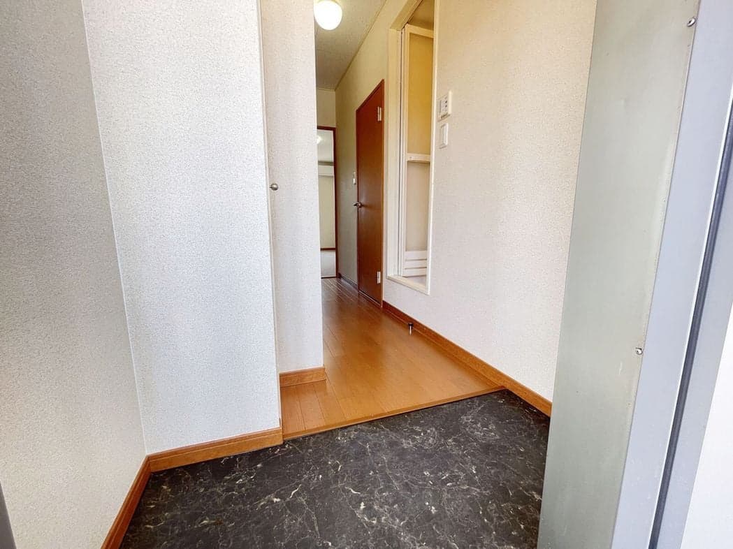Room image 14