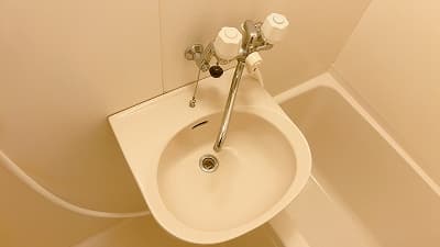Room image 10