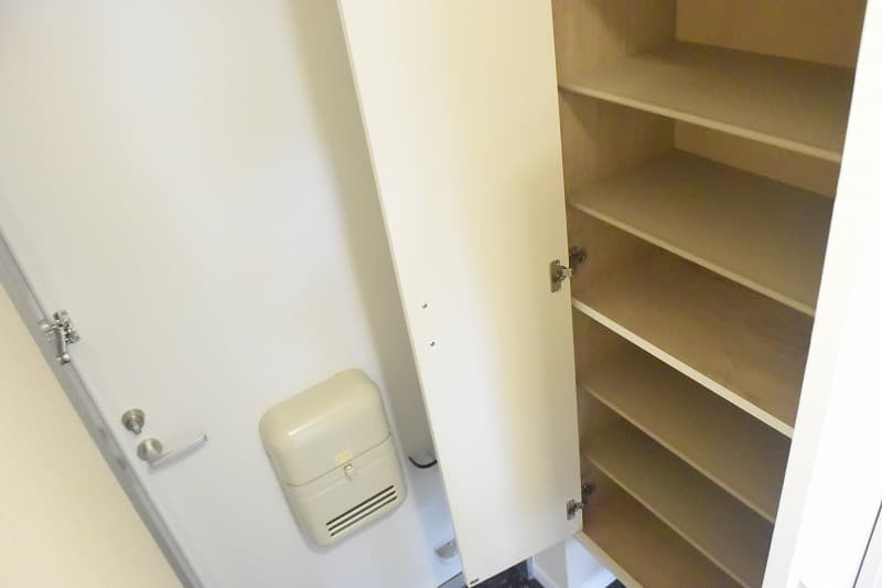 Room image 9