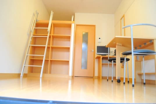 Room image 11