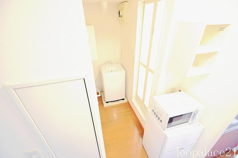 Room image 13