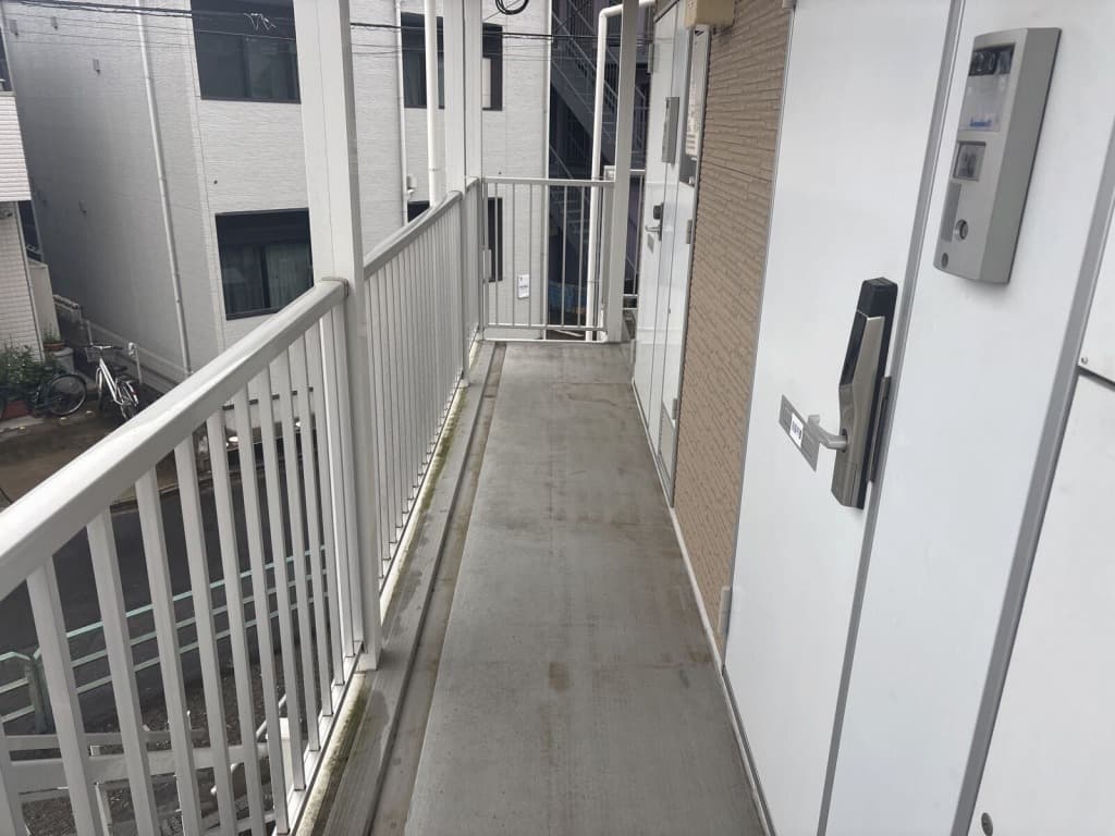 Room image 10