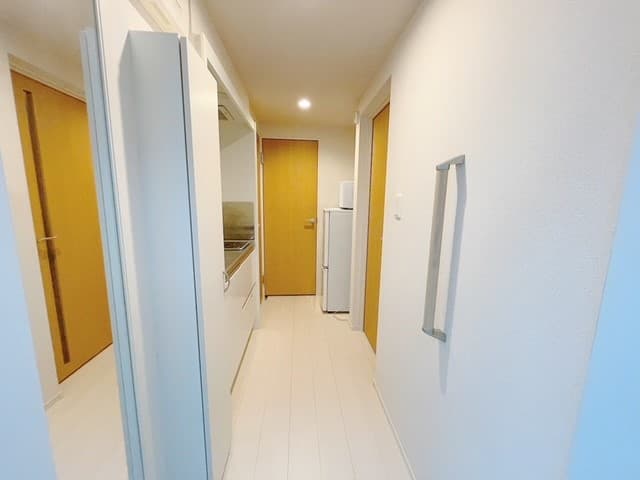 Room image 13