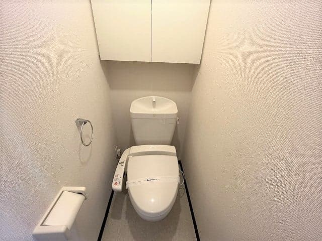 Room image 9