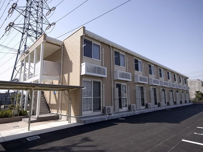 Main exterior of leopalace Livre