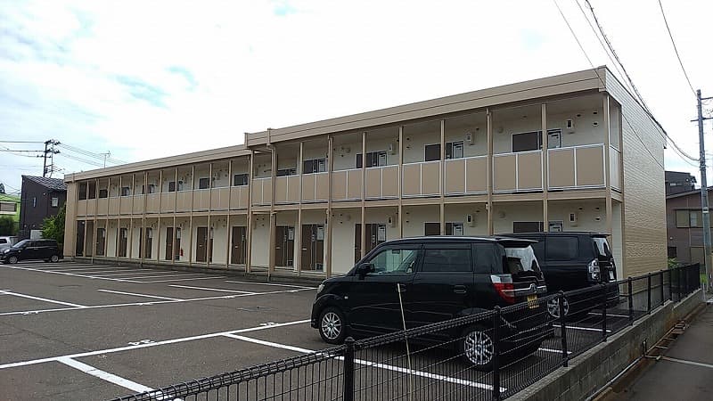 Main exterior of leopalace felice III
