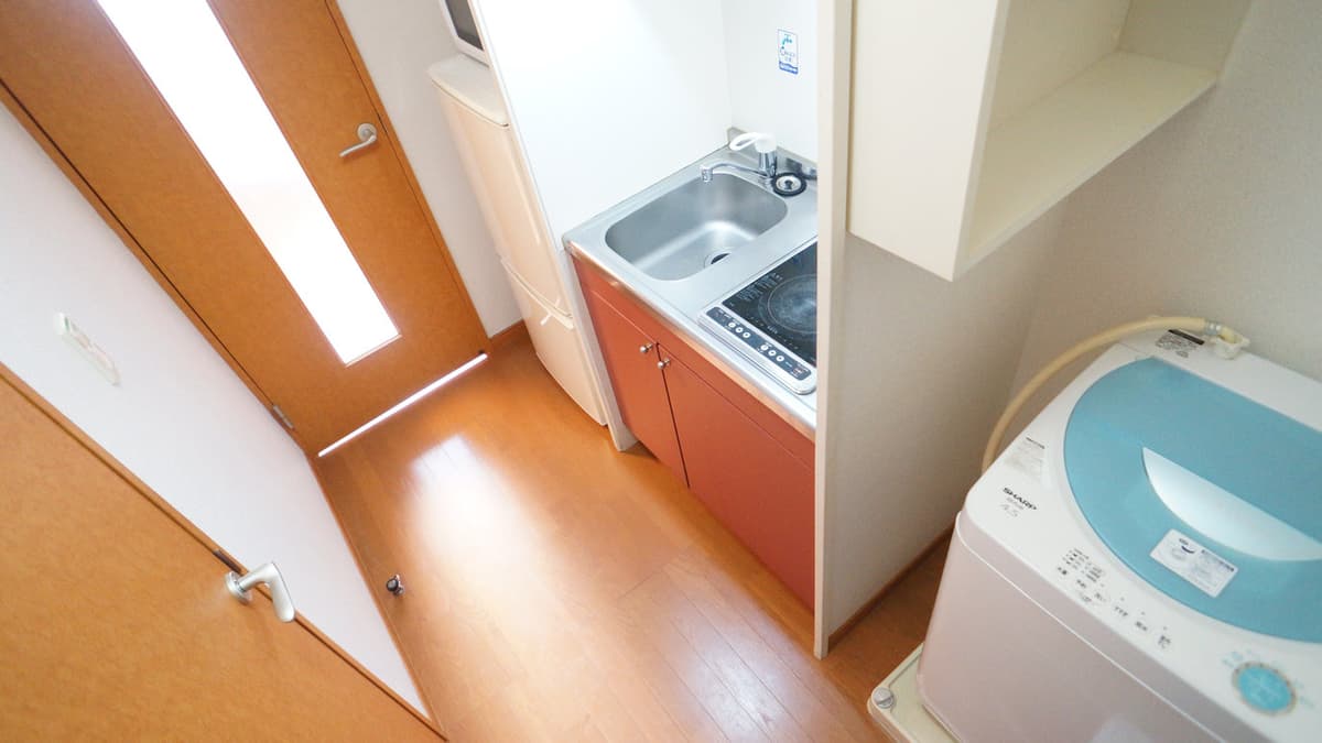 Room image 12