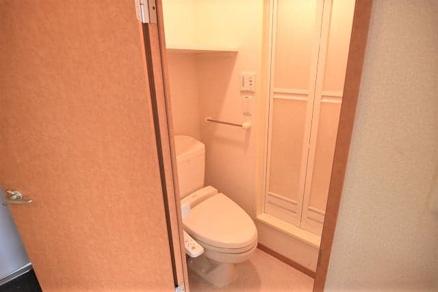 Room image 9