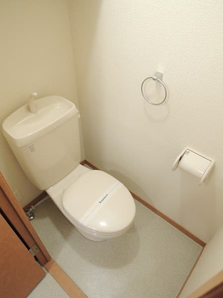 Room image 13