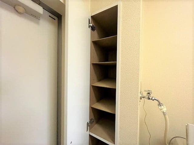 Room image 16