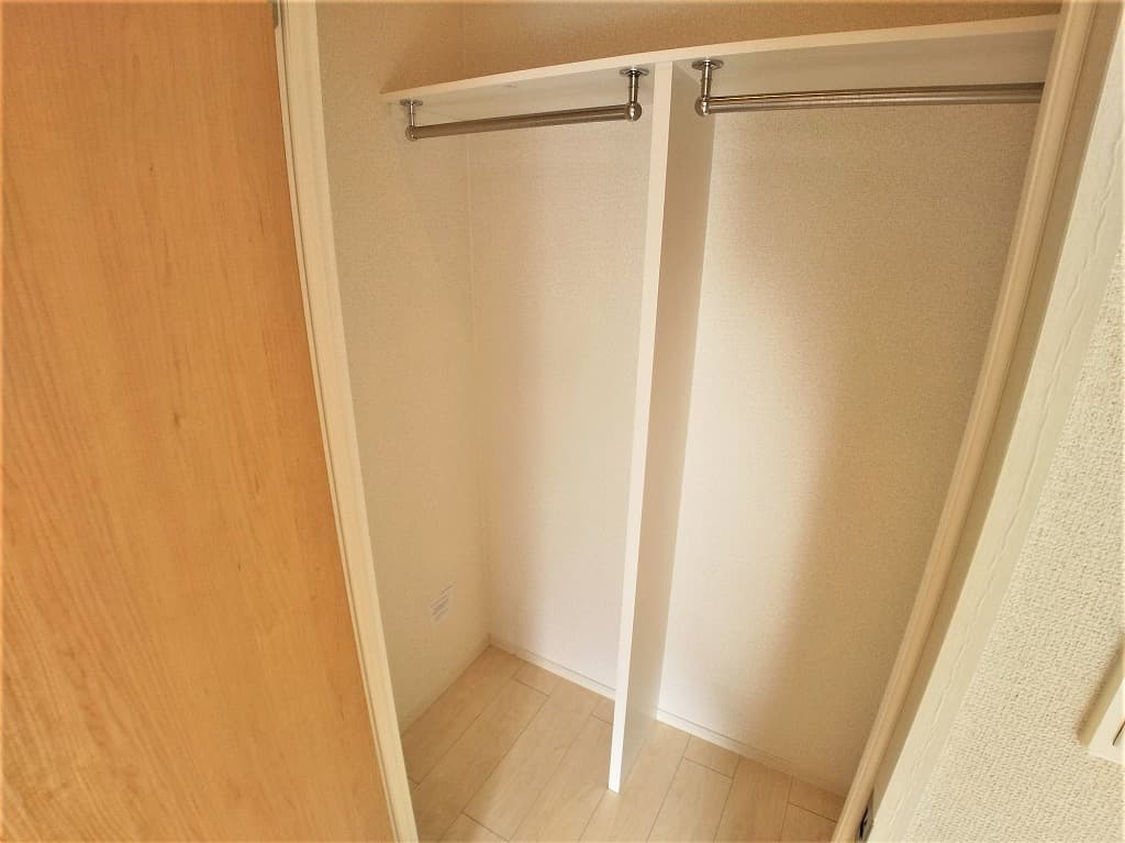 Preview interior of CLEINO Amista