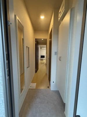 Room image 13