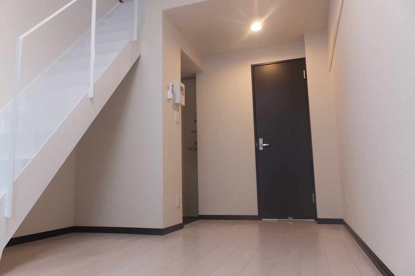 Room image 11