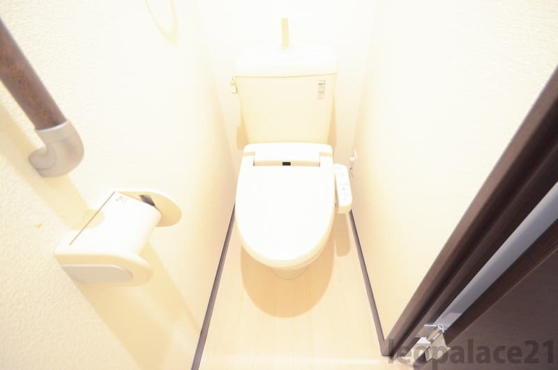 Preview interior of LEONEXT Keyaki