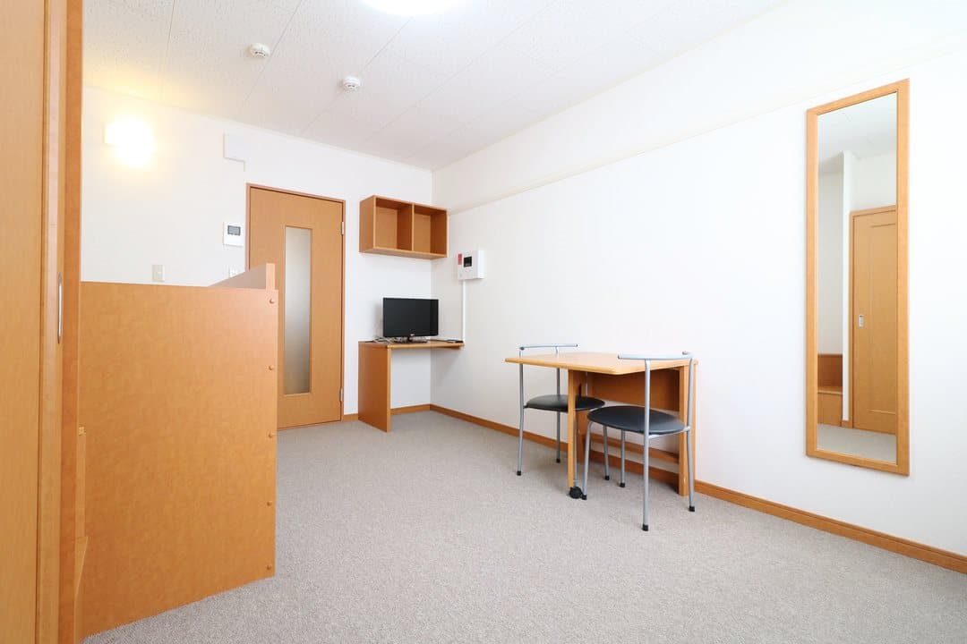 Preview interior of leopalace MY Nakayama