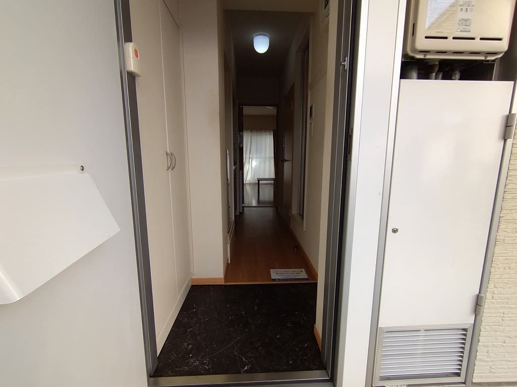 Room image 11