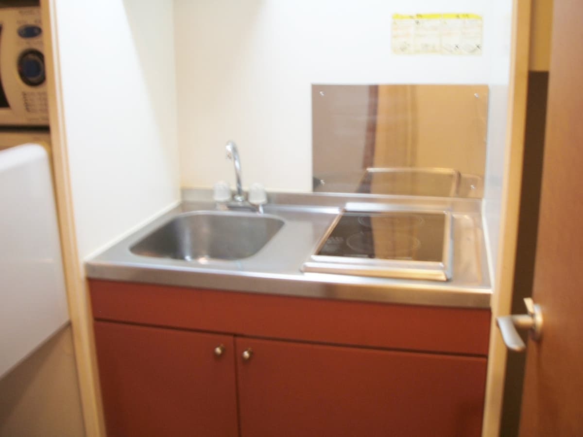 Room image 13