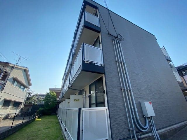 Room image 14