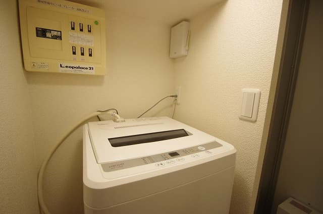 Room image 12
