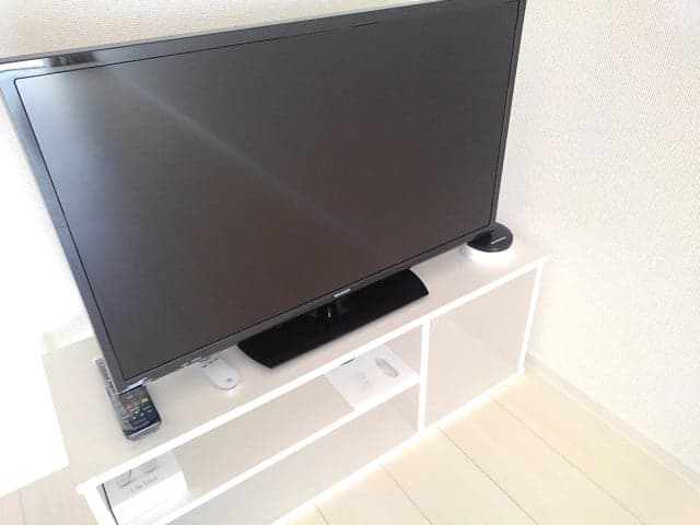 Room image 8