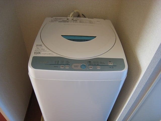 Room image 16
