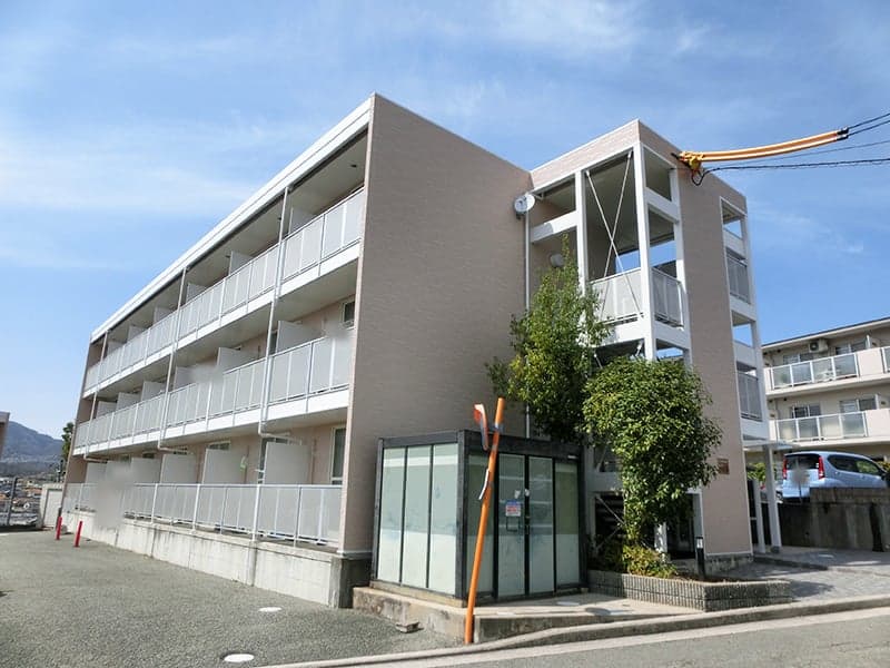 Main exterior of leopalace Tada 4