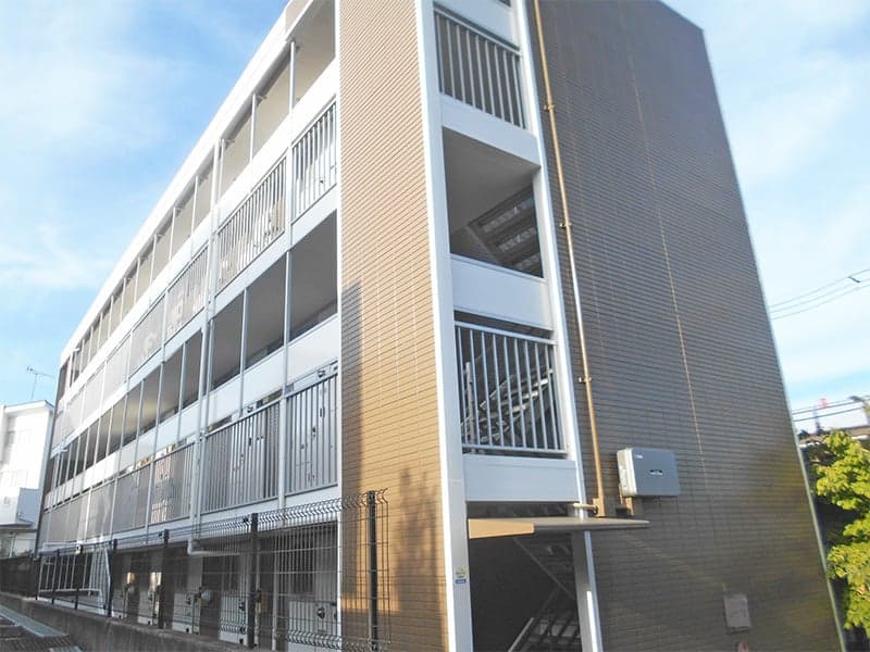 Main exterior of leopalace Primrose