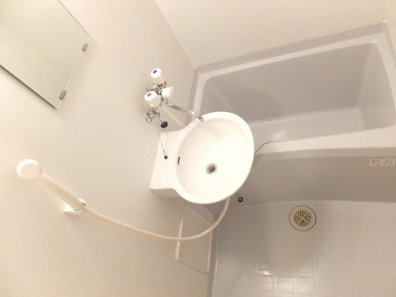 Room image 11