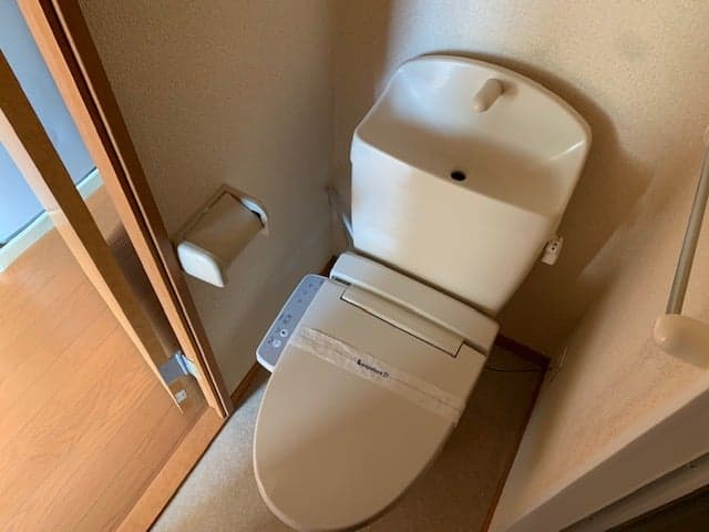 Room image 9