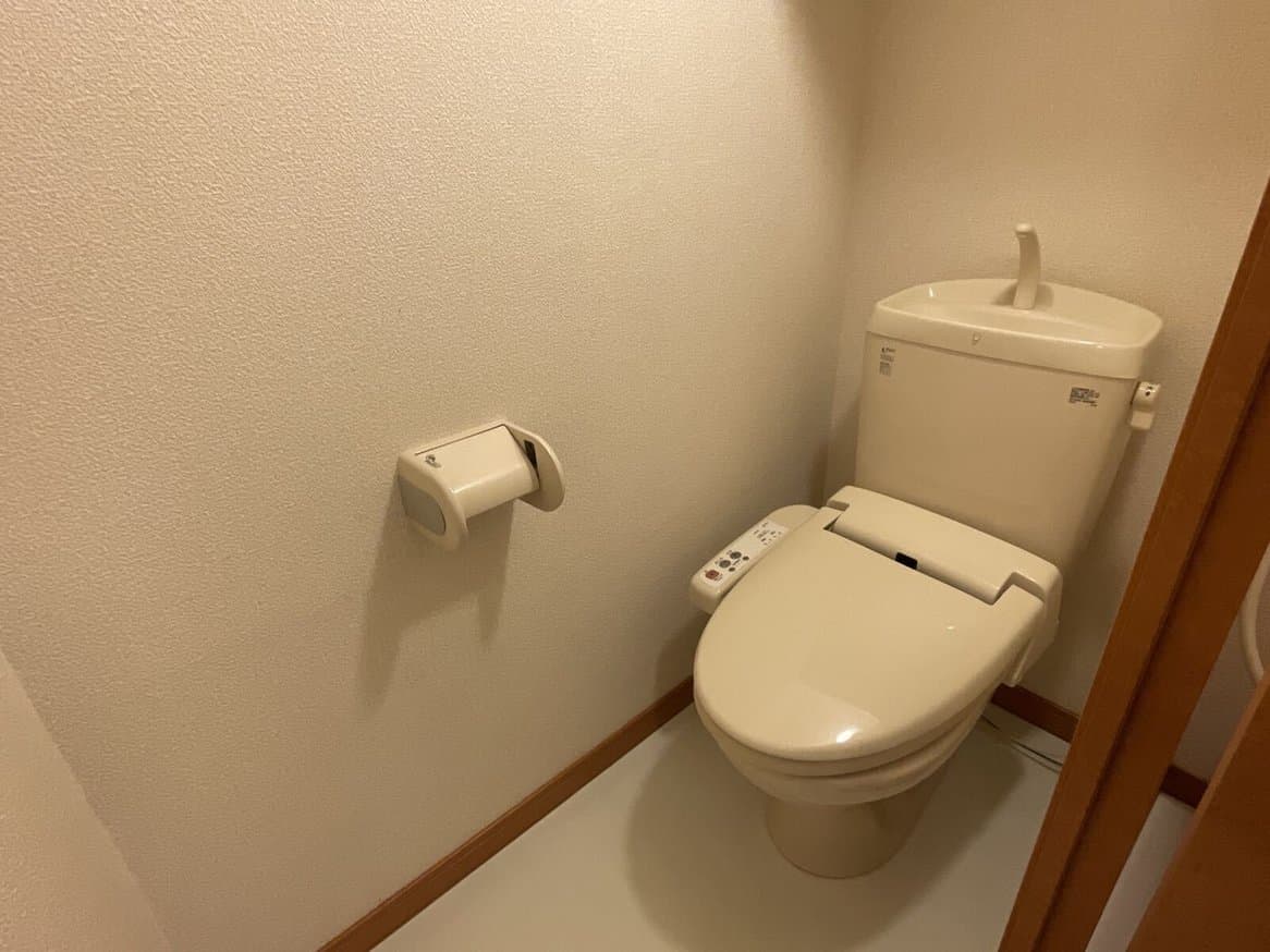 Room image 9