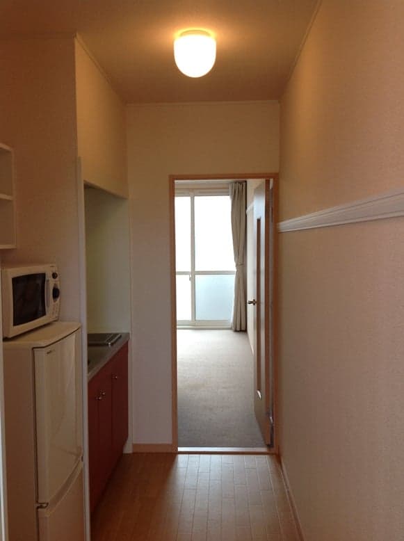 Room image 8