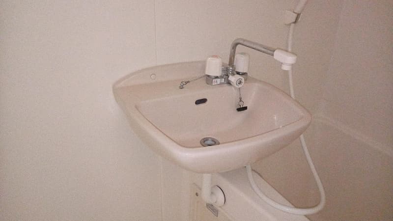 Room image 15