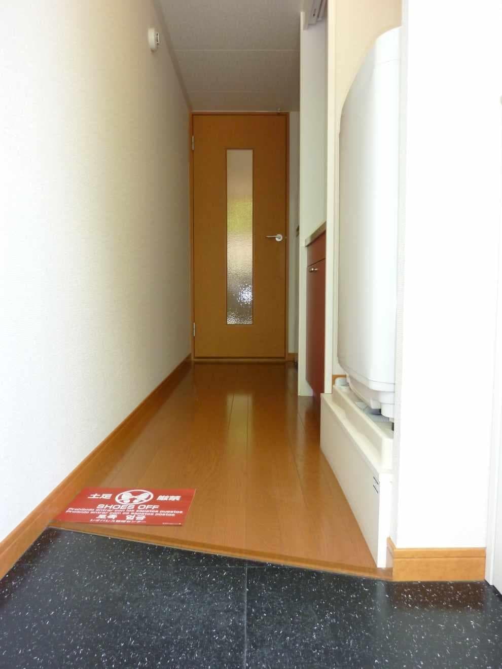 Room image 11