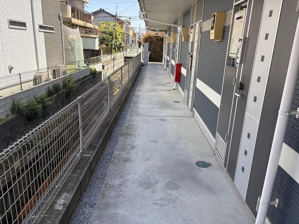 Room image 10
