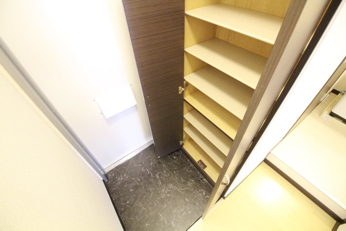 Room image 10