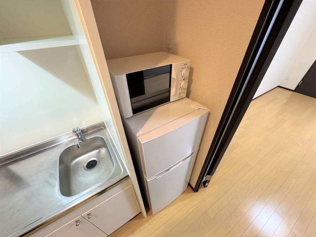 Room image 16
