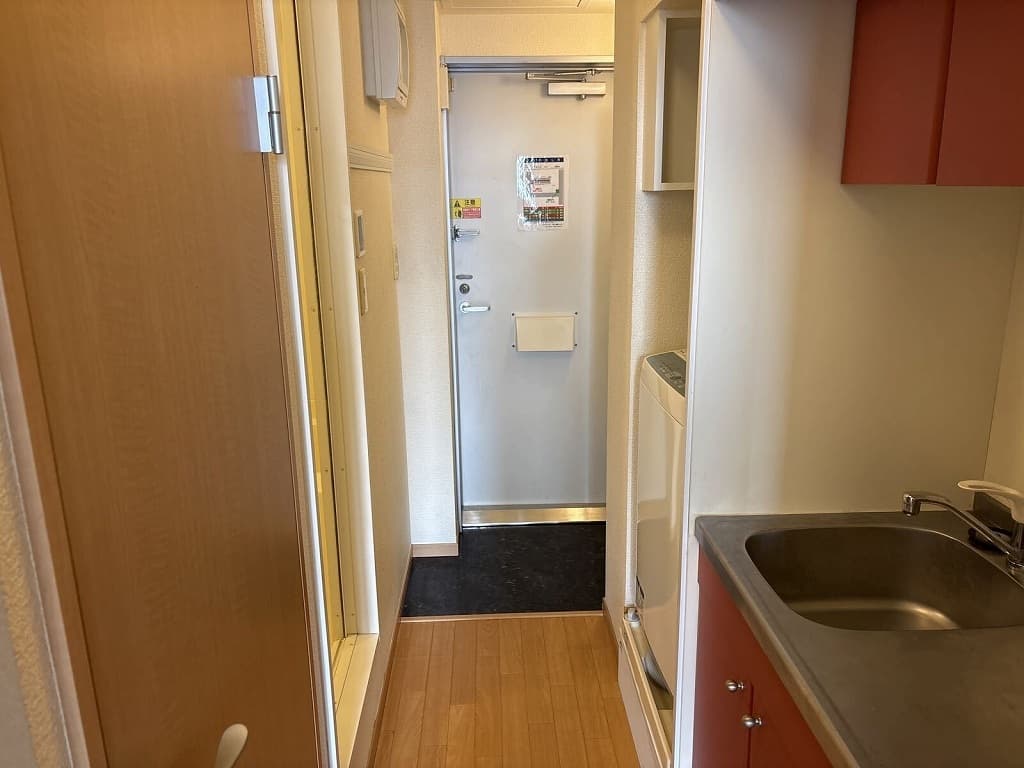 Room image 14