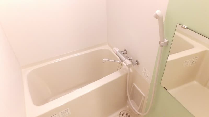 Room image 10