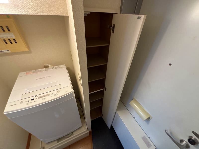 Room image 13