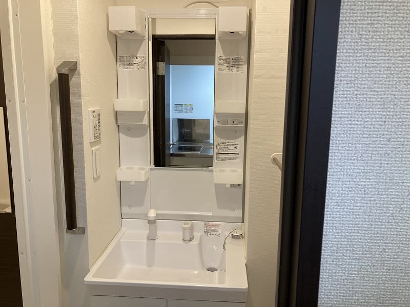 Room image 16