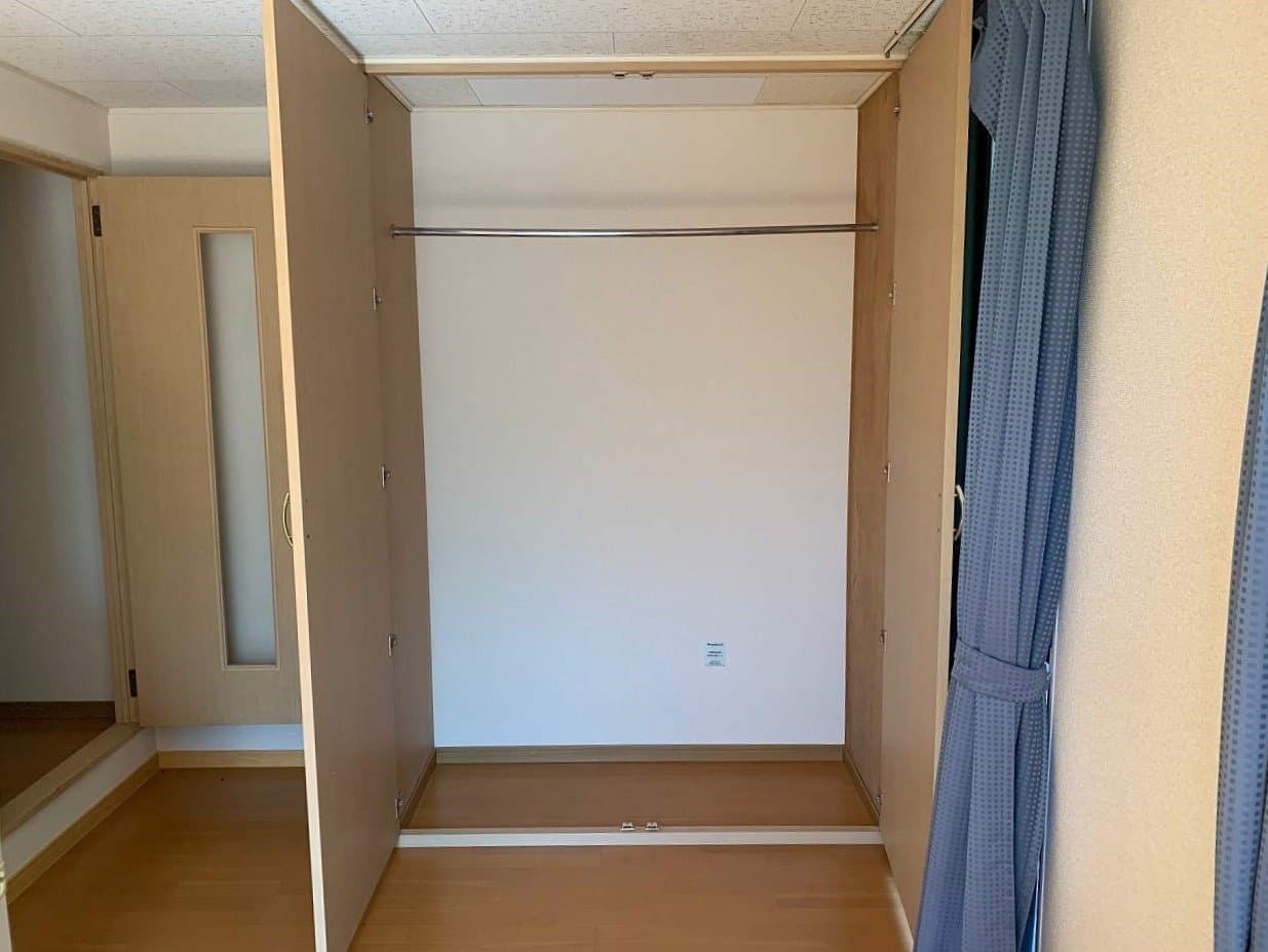 Room image 11