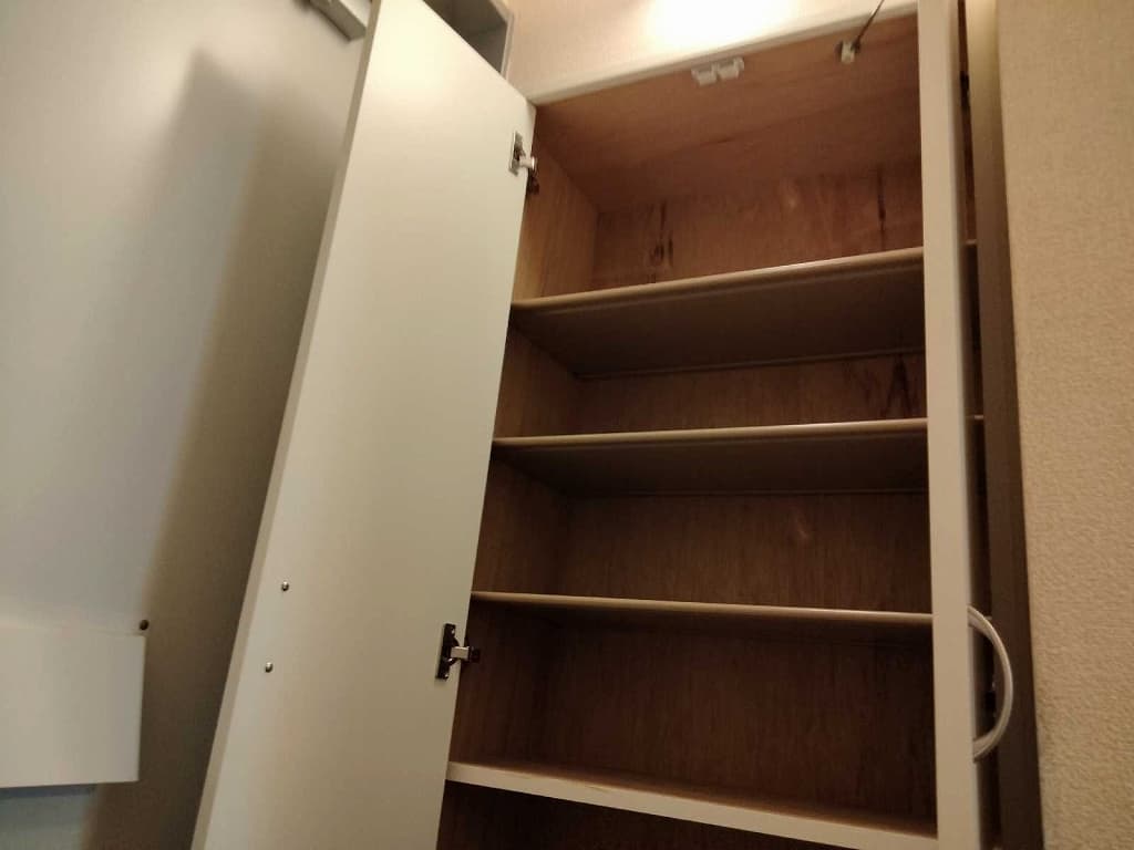 Room image 13