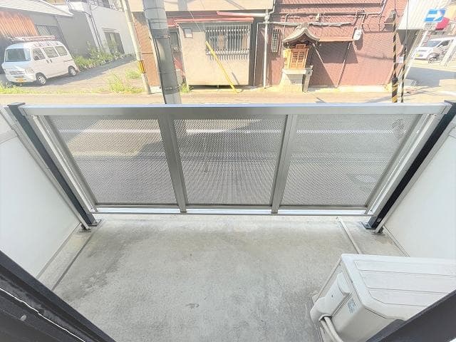 Room image 9
