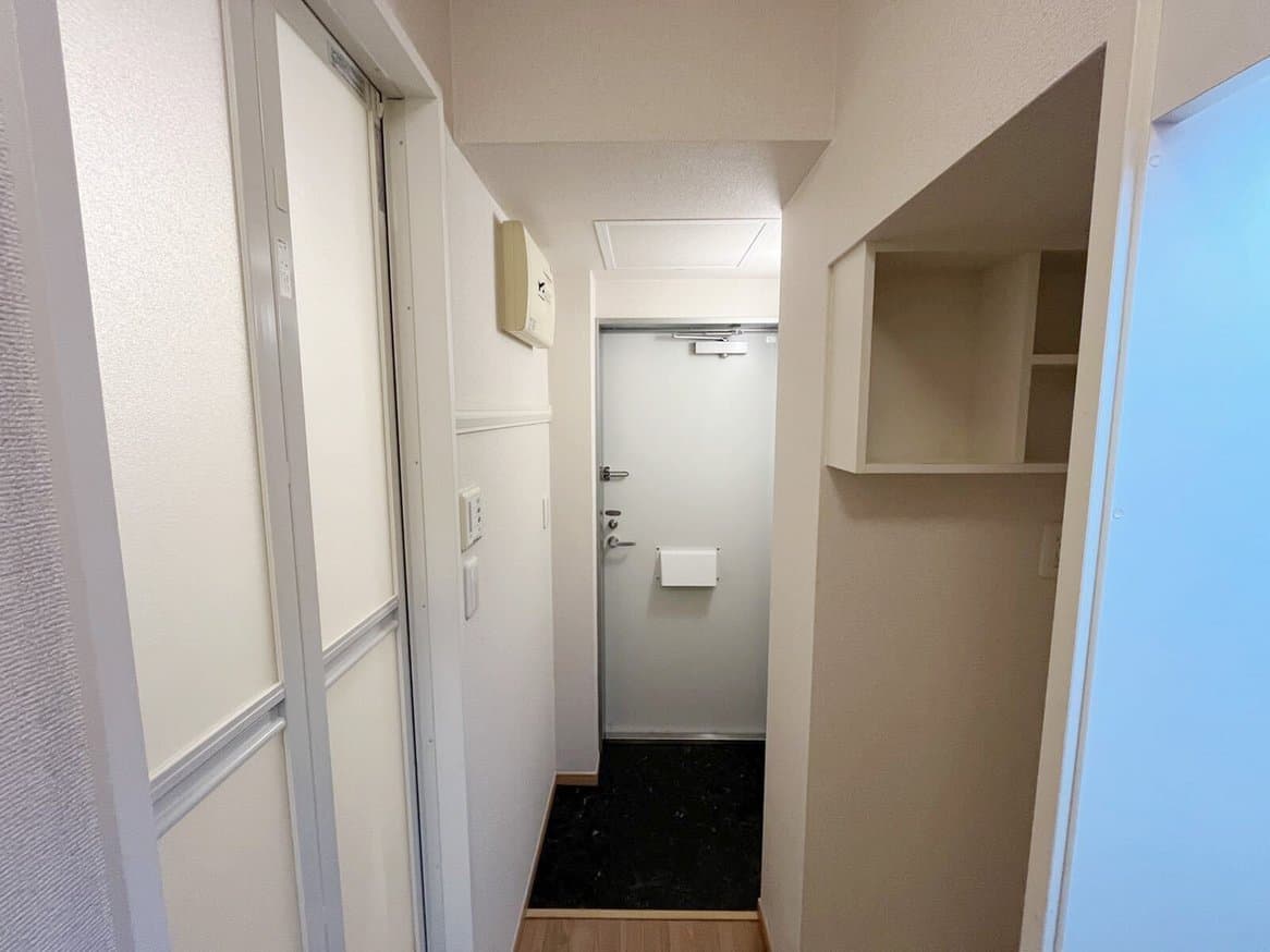 Room image 13