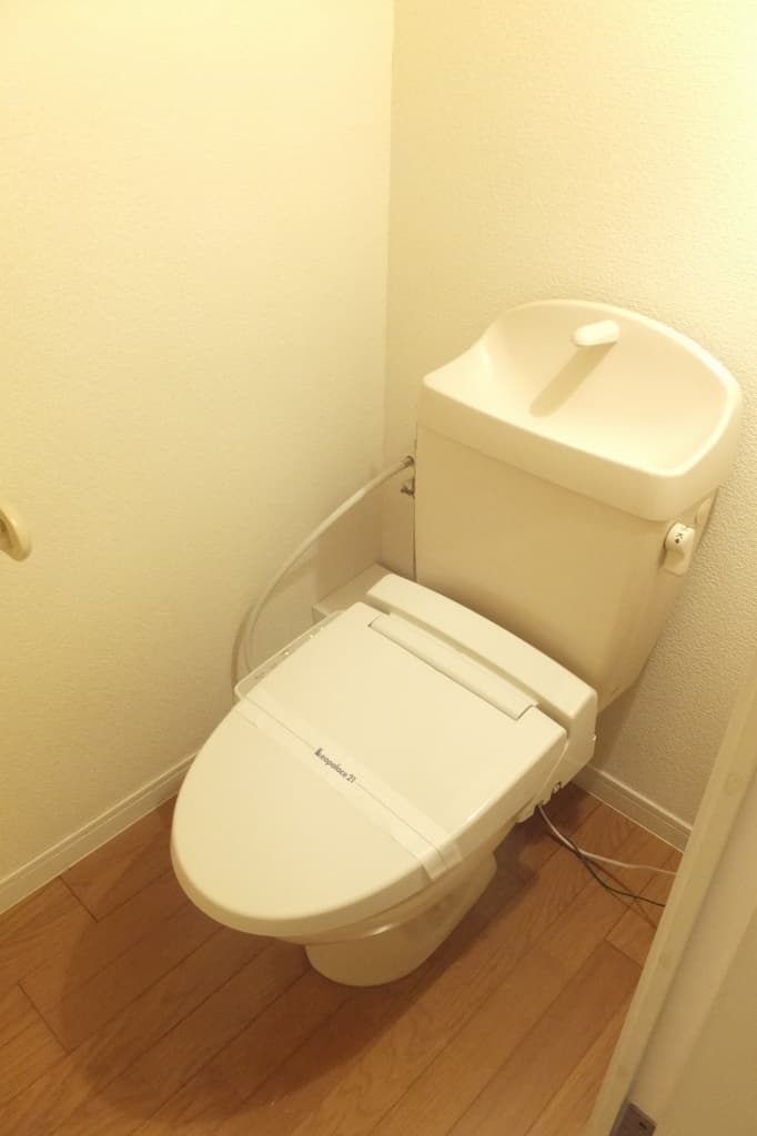Room image 13
