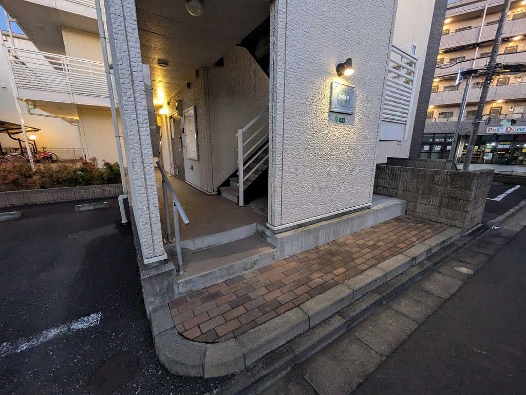 Room image 11