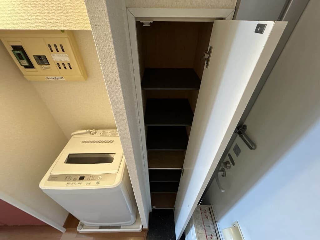 Room image 13