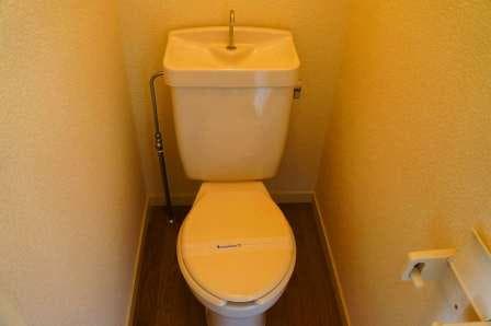 Room image 8