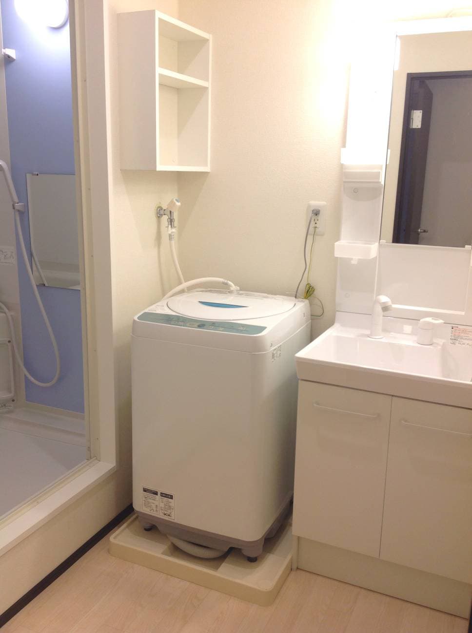 Room image 12