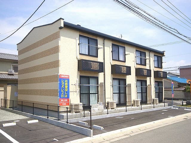 Room image 11